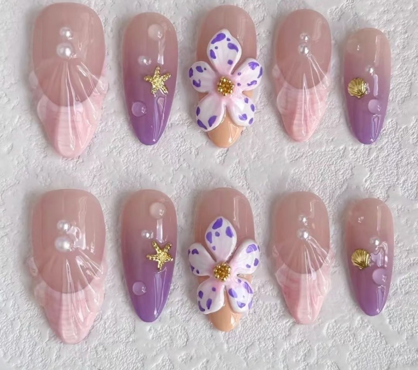 Violet Orchid Shell volume-oriented press-on nail set
