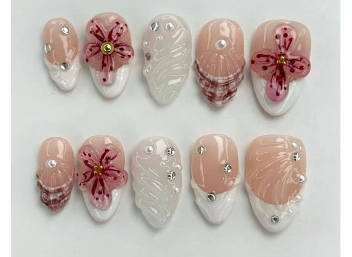 Burgundy Floral Shell volume-oriented press-on nail set